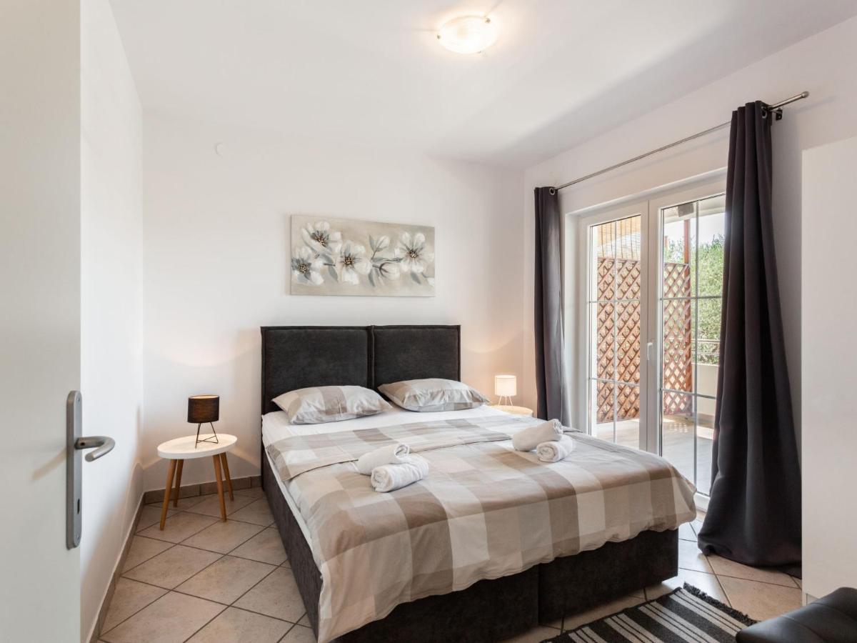 Apartment Tino-2 By Interhome Sukošan Dış mekan fotoğraf