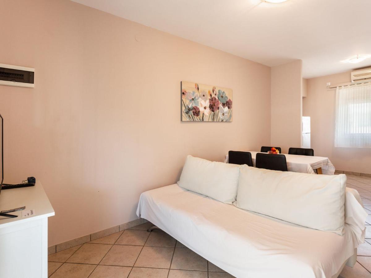 Apartment Tino-2 By Interhome Sukošan Dış mekan fotoğraf